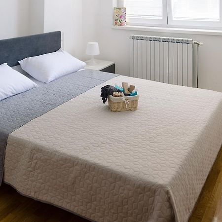 Ap Apartment Near Center Park Skopje Eksteriør bilde