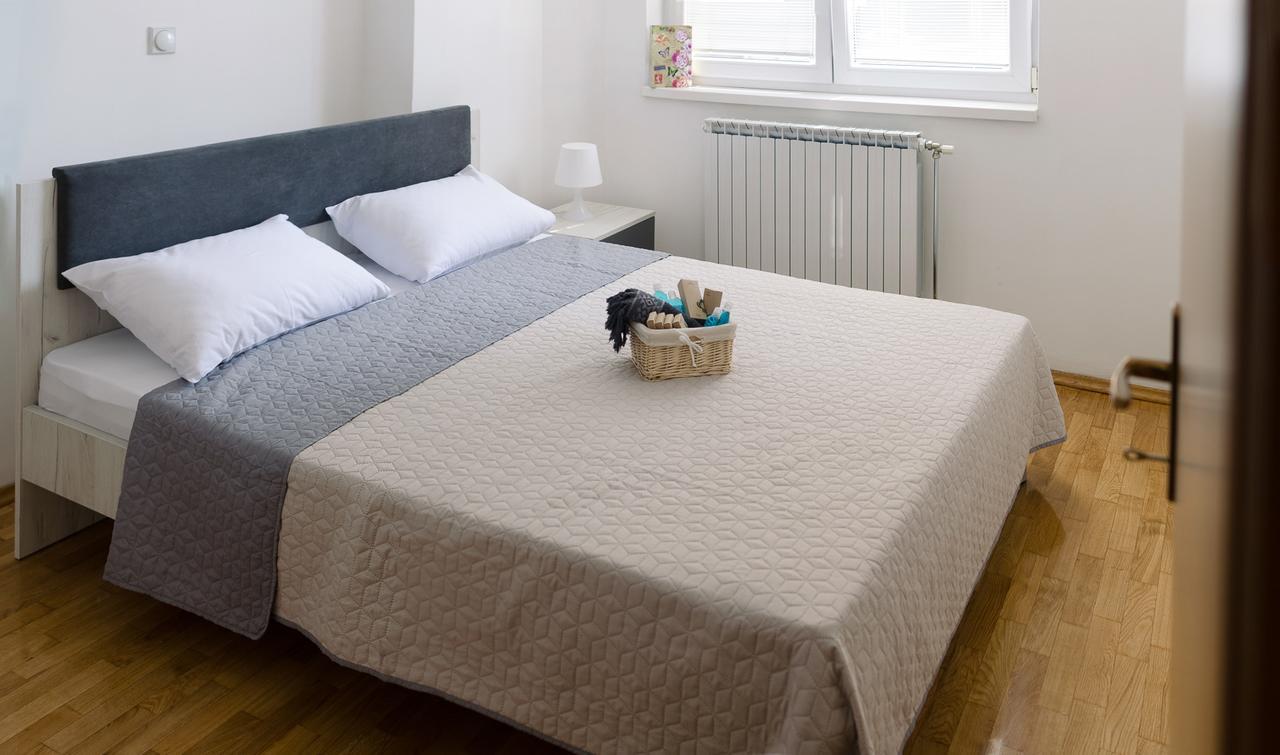 Ap Apartment Near Center Park Skopje Eksteriør bilde